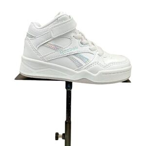 Reebok BB4900 Toddler Girls Mid Top Sneakers Size 8 Slip-on White Silver Green